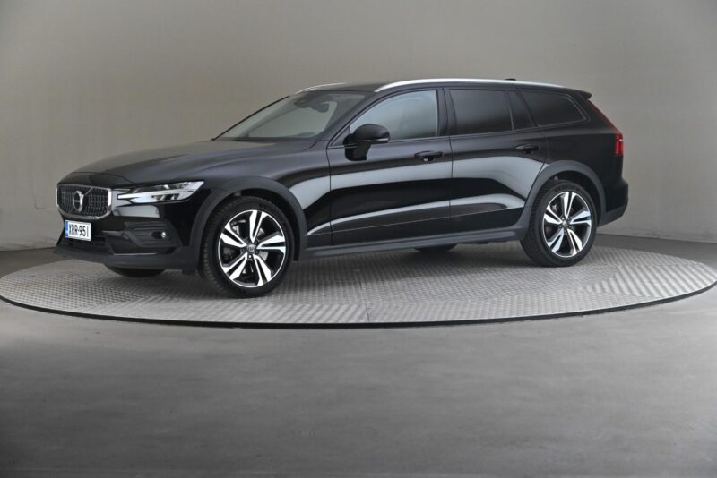 Volvo V60 Cross Country – Future Drivalia Vantaa