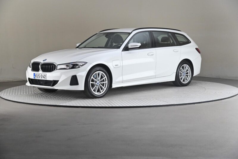 BMW 330 – Future Drivalia Vantaa