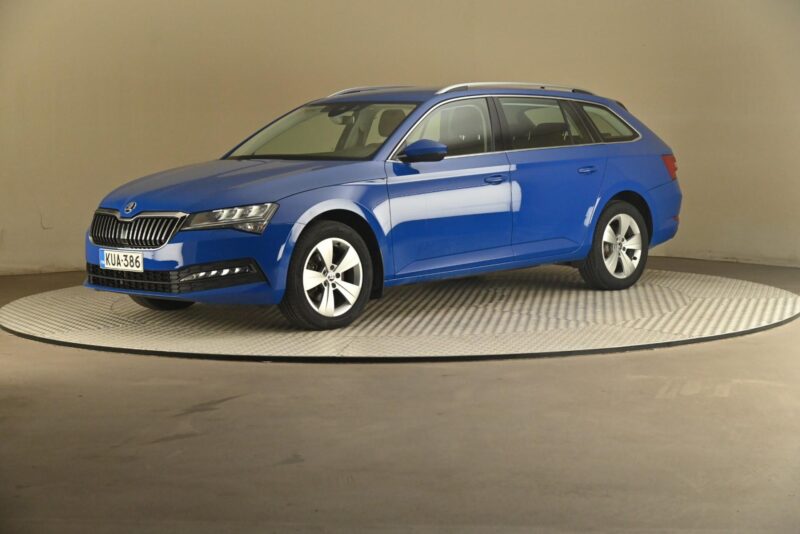Skoda Superb – Future Drivalia Vantaa