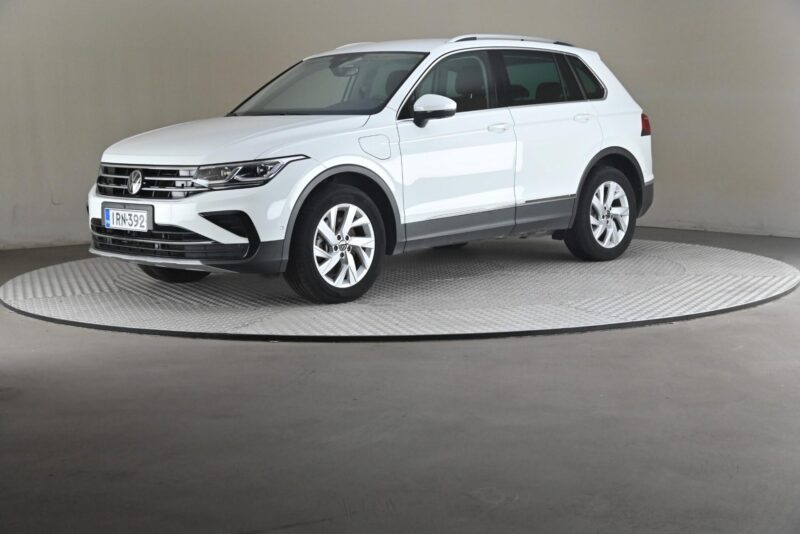Volkswagen Tiguan – Future Drivalia Vantaa