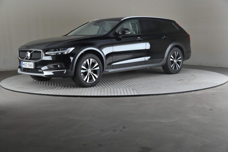 Volvo V90 Cross Country – Future Drivalia Vantaa