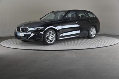 BMW 330 Farmari vm. 2023 215 kW Automaattinen