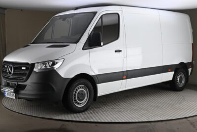Mercedes-Benz Sprinter Erillinen kuormatila vm. 2022 110 kW Käsivalintainen