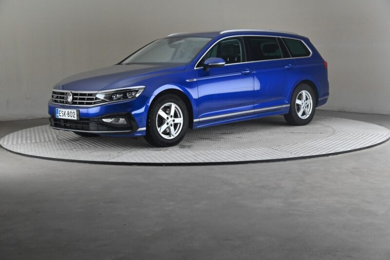 Volkswagen Passat – Future Drivalia Vantaa