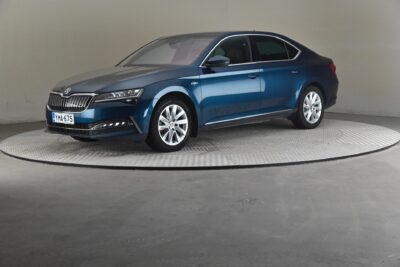 Skoda Superb Porrasperä vm. 2023 160 kW Automaattinen