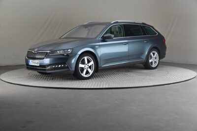 Skoda Superb Farmari vm. 2022 160 kW Automaattinen