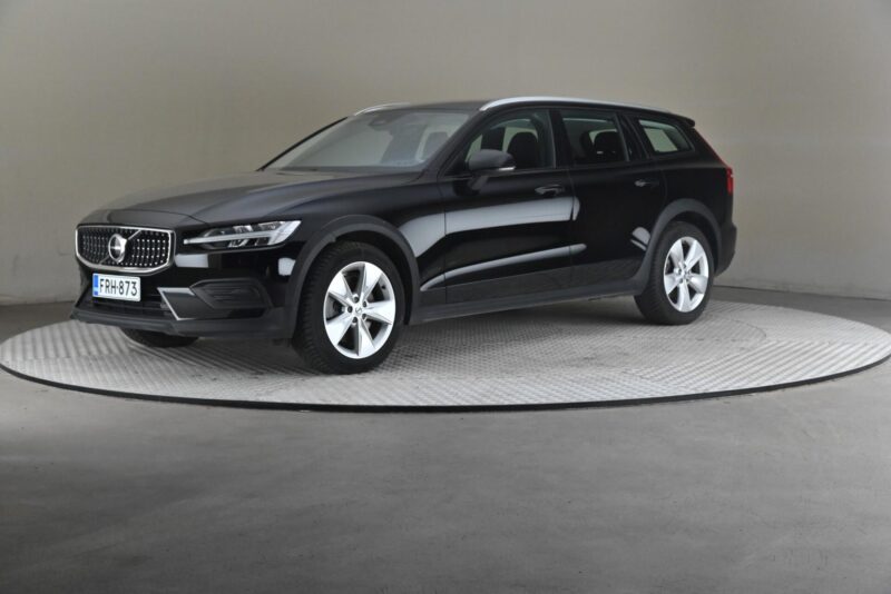 Volvo V60 Cross Country – Future Drivalia Vantaa