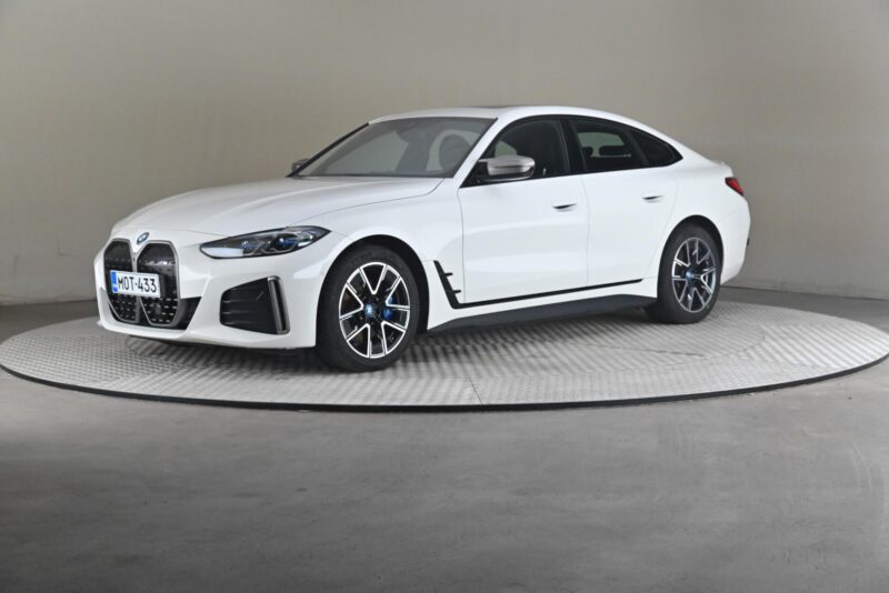 BMW i4 M50 – Future Drivalia Vantaa