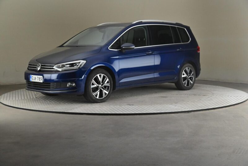 Volkswagen Touran – Future Drivalia Vantaa