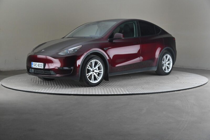 Tesla Model Y – Future Drivalia Vantaa