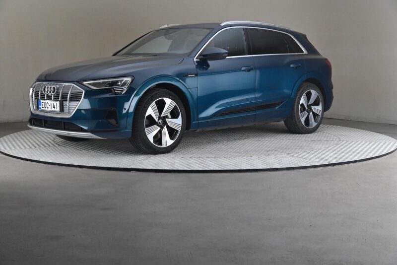 Audi e-tron – Future Drivalia Vantaa
