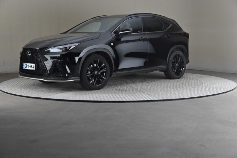 Lexus NX – Future Drivalia Vantaa