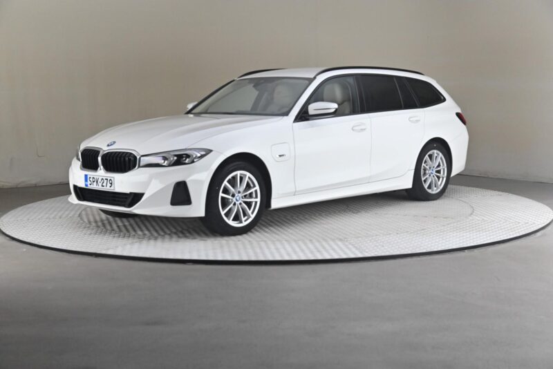 BMW 330 – Future Drivalia Vantaa